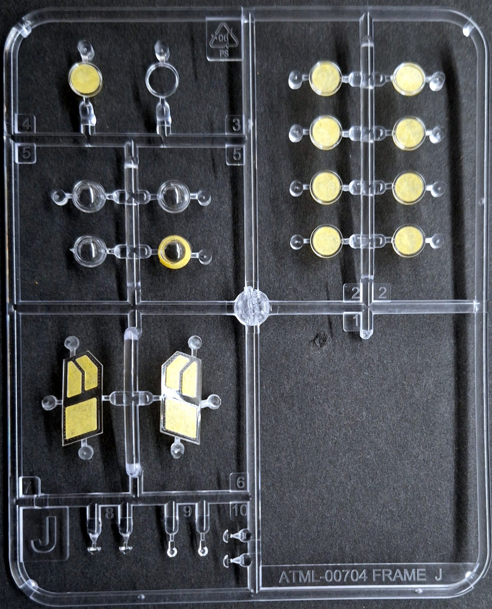 Dead Design Models DDMNM72148 1:72 Boeing Chinook HC.1