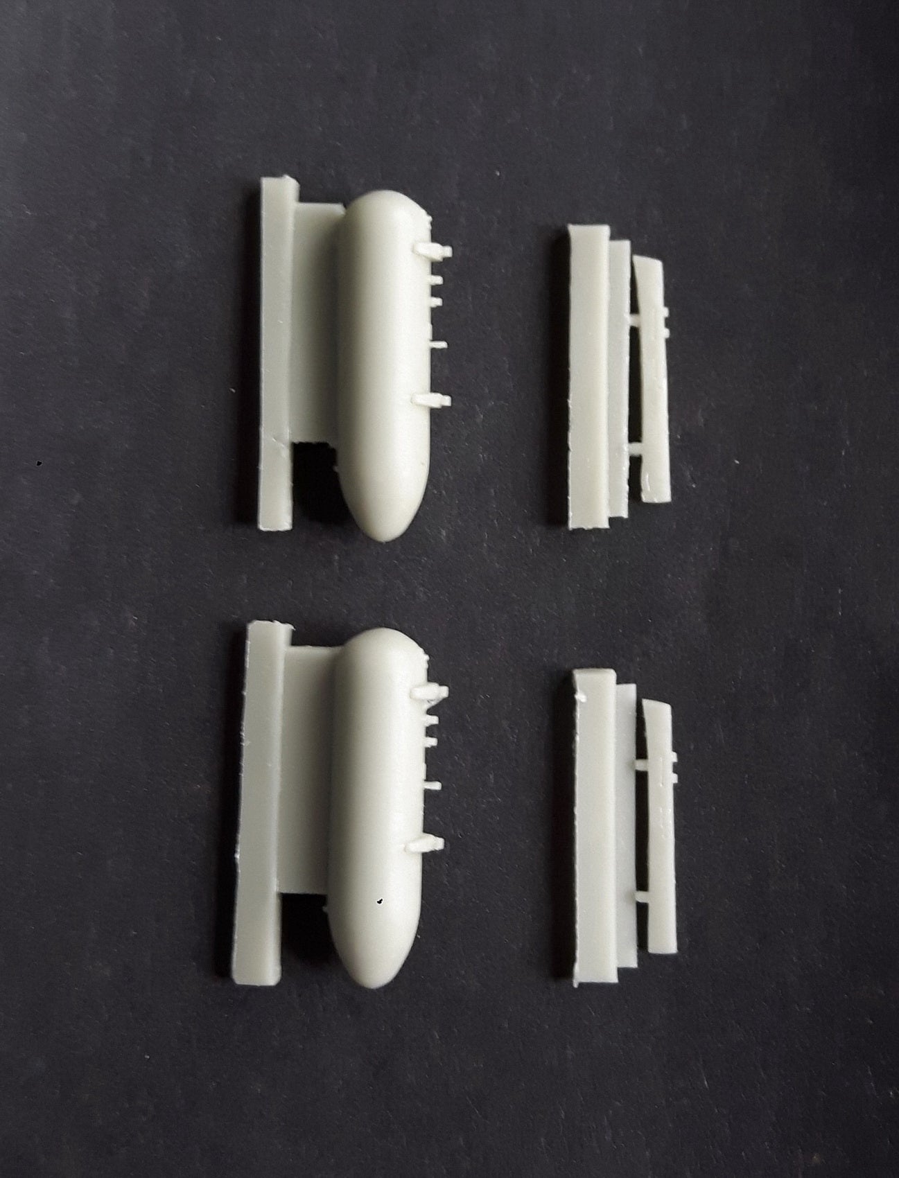 Dead Design Models DDMRM72001 1:72 Kawasaki Ki-61-Id Wing Racks & Drop Tank