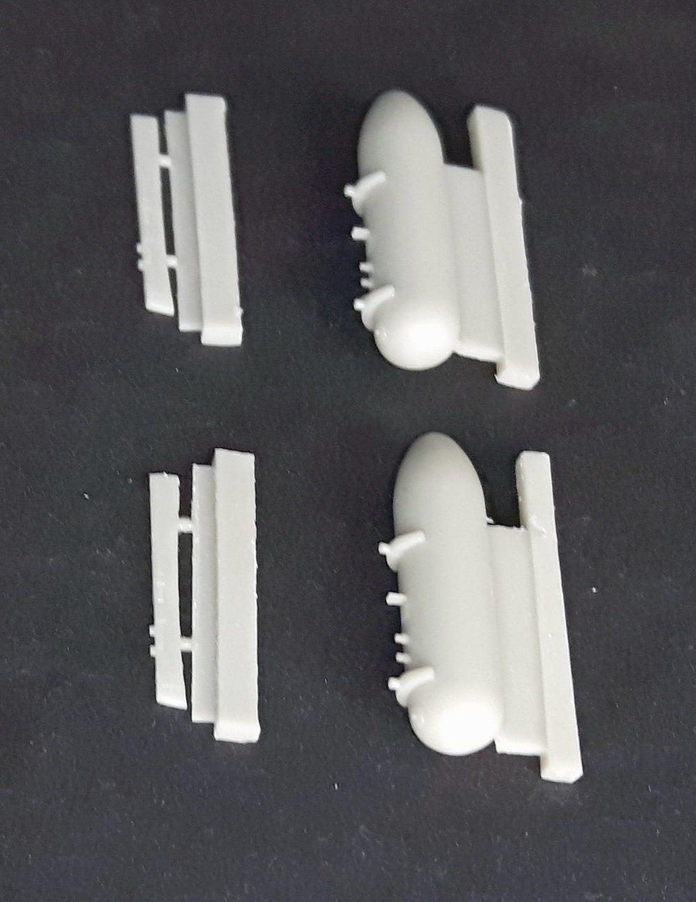 Dead Design Models DDMRM72001 1:72 Kawasaki Ki-61-Id Wing Racks & Drop Tank