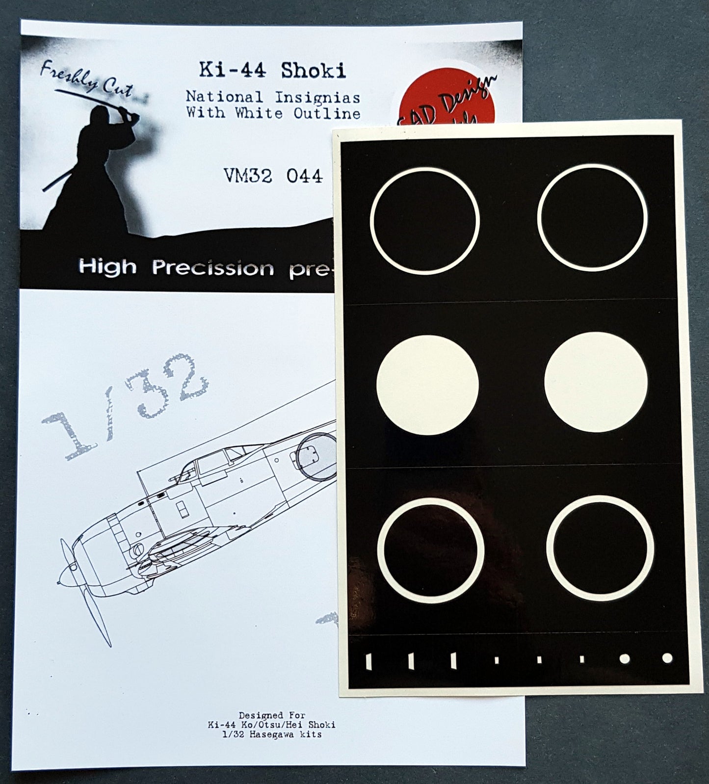 Dead Design DDMVM32044 1:32 Ki-44 National Insignia  with white outline