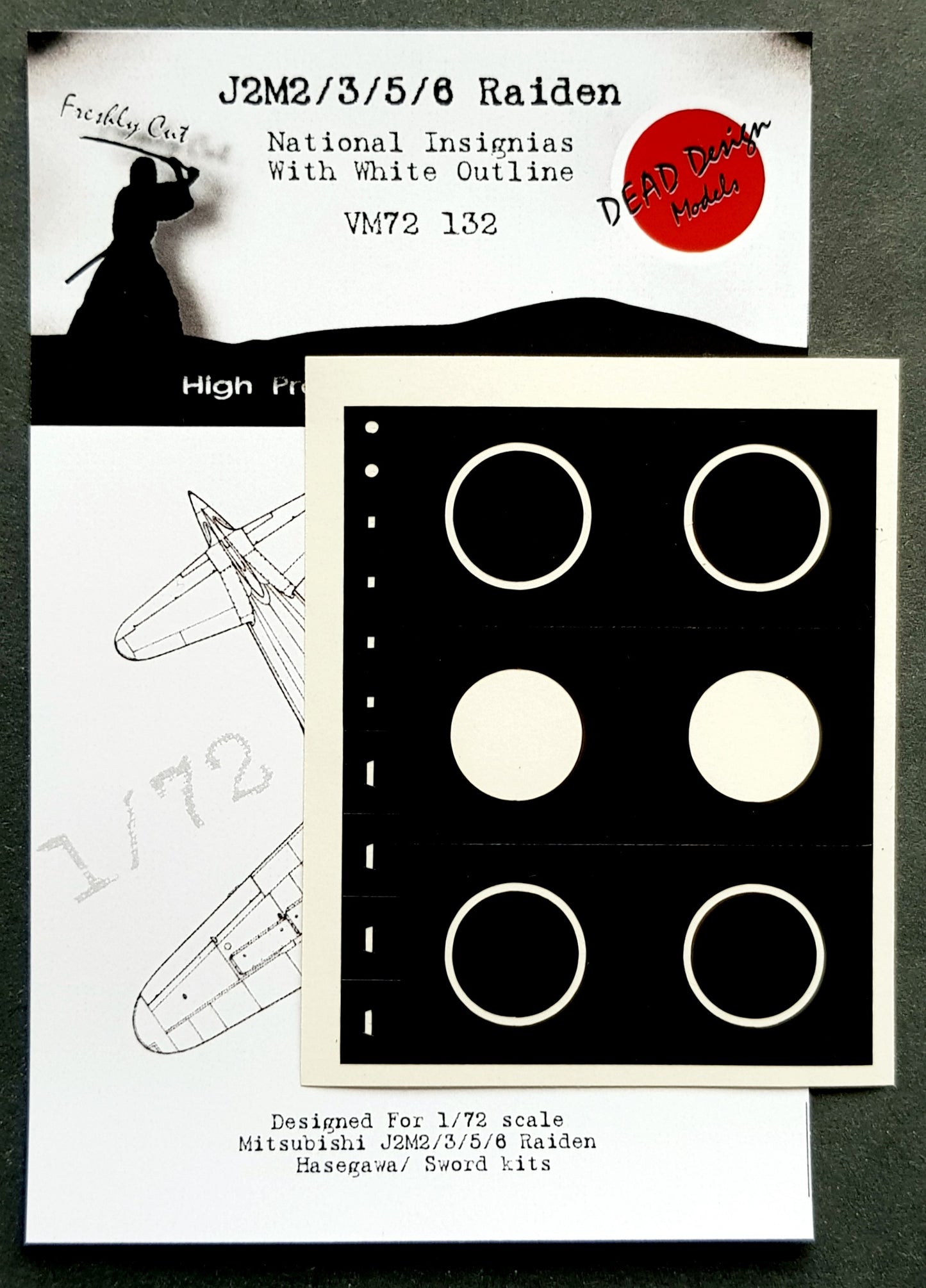 Dead Design DDMVM72132 1:72 J2M3 National Insignia with white outline
