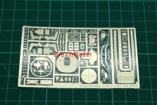 Dream Model DM0504 1:72 Grumman F-14A Tomcat