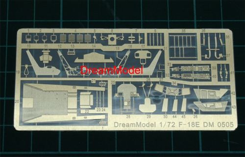 Dream Model DM0505 1:72 Boeing F/A-18E Super Hornet