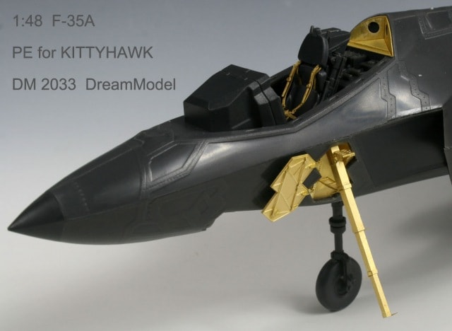 Dream Model DM2033 1:48 Lockheed-Martin F-35A Lightning II cockpit detail set