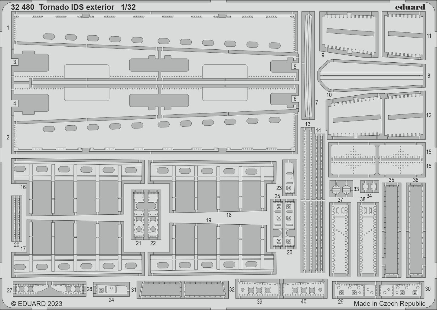 Eduard ED32480 1:32 Panavia Tornado IDS exterior