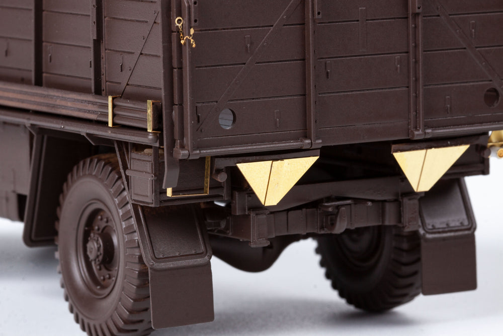 Eduard ED36510 1:35 WWII British Army 30cwt 4x2 G.S