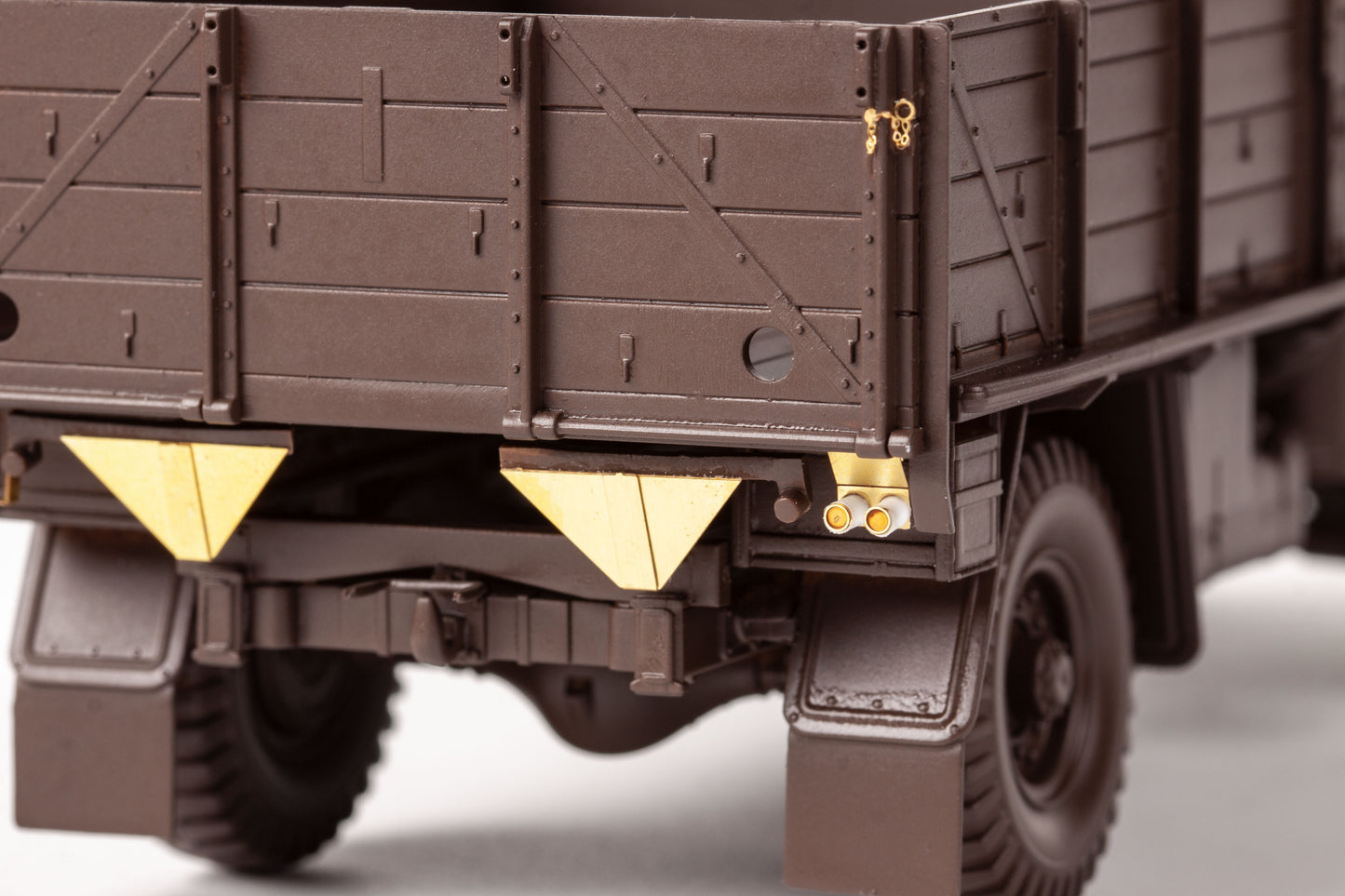 Eduard ED36510 1:35 WWII British Army 30cwt 4x2 G.S