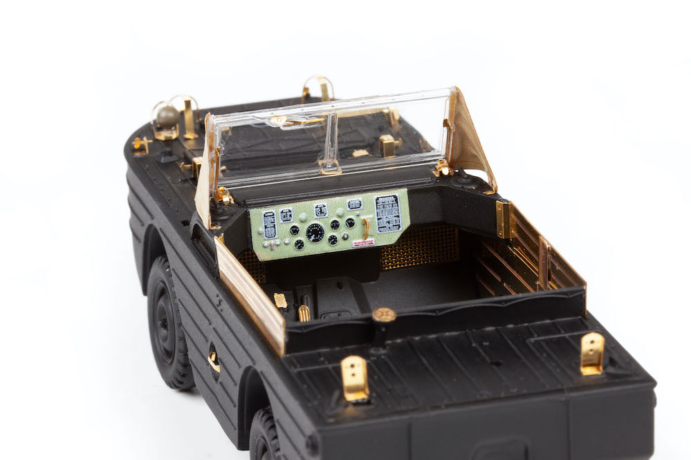 Eduard ED36535 GPA amphibian 4x4 truck 1:35