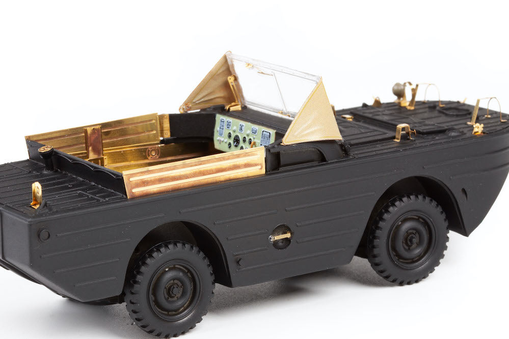 Eduard ED36535 GPA amphibian 4x4 truck 1:35