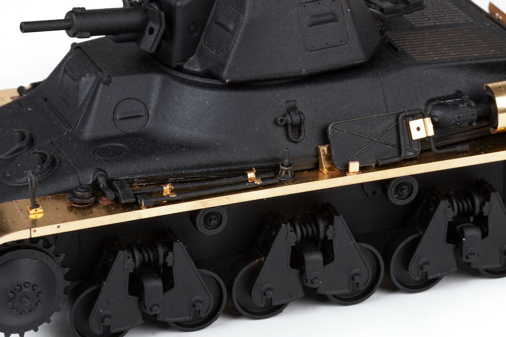 Eduard ED36536 H39 French Light Tank 1:35