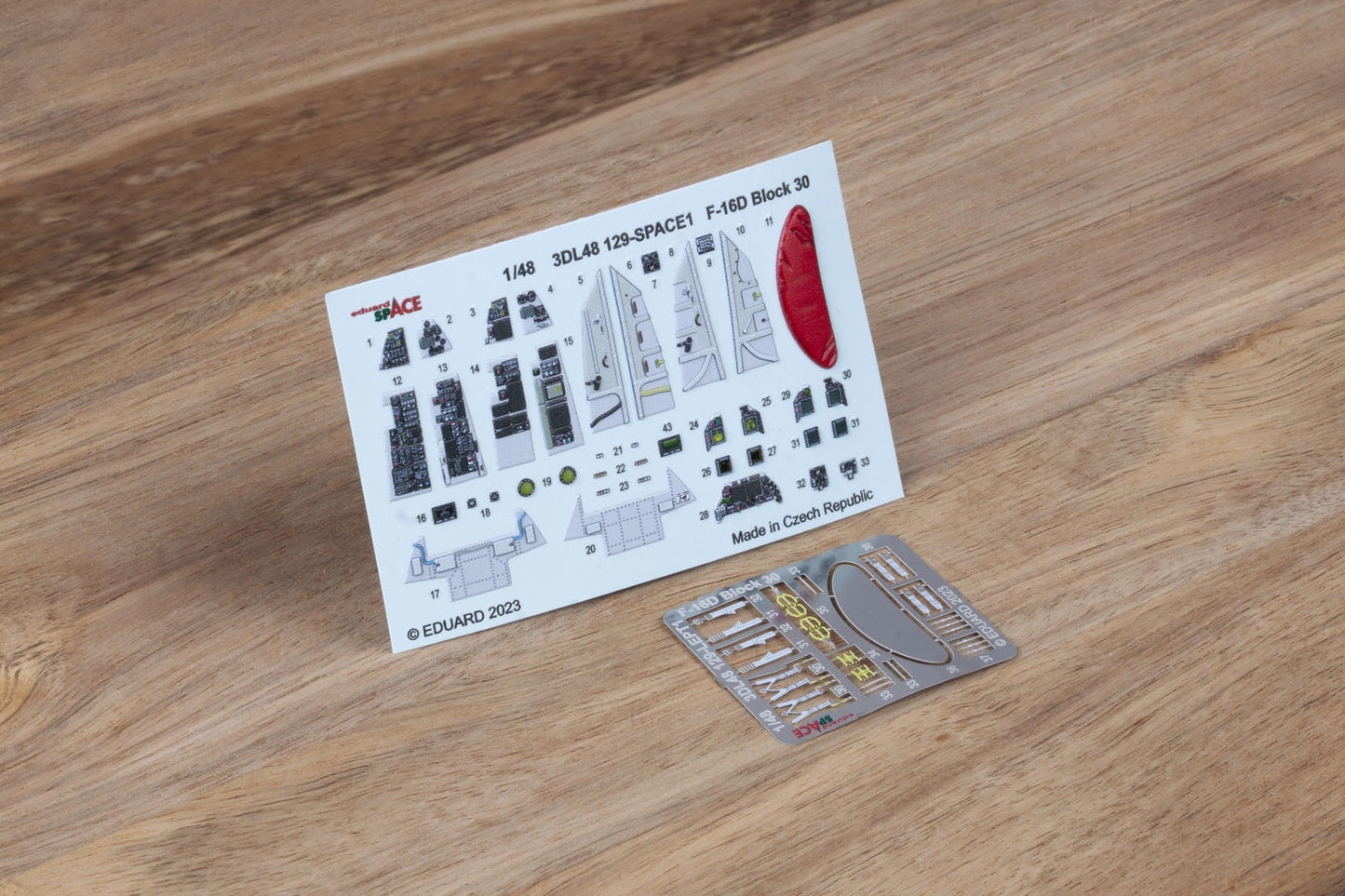 Eduard ED3DL48129 1:48 Lockheed-Martin F-16D Fighting Falcon Block 30 SPACE set