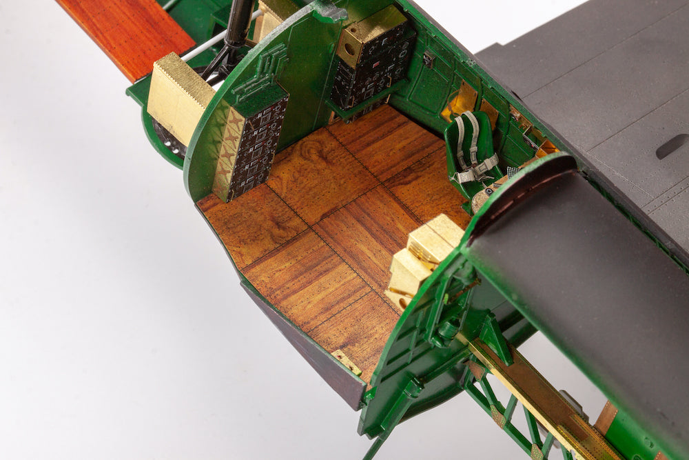Eduard ED491072 1:48 Boeing B-17G wooden floors & ammo boxes