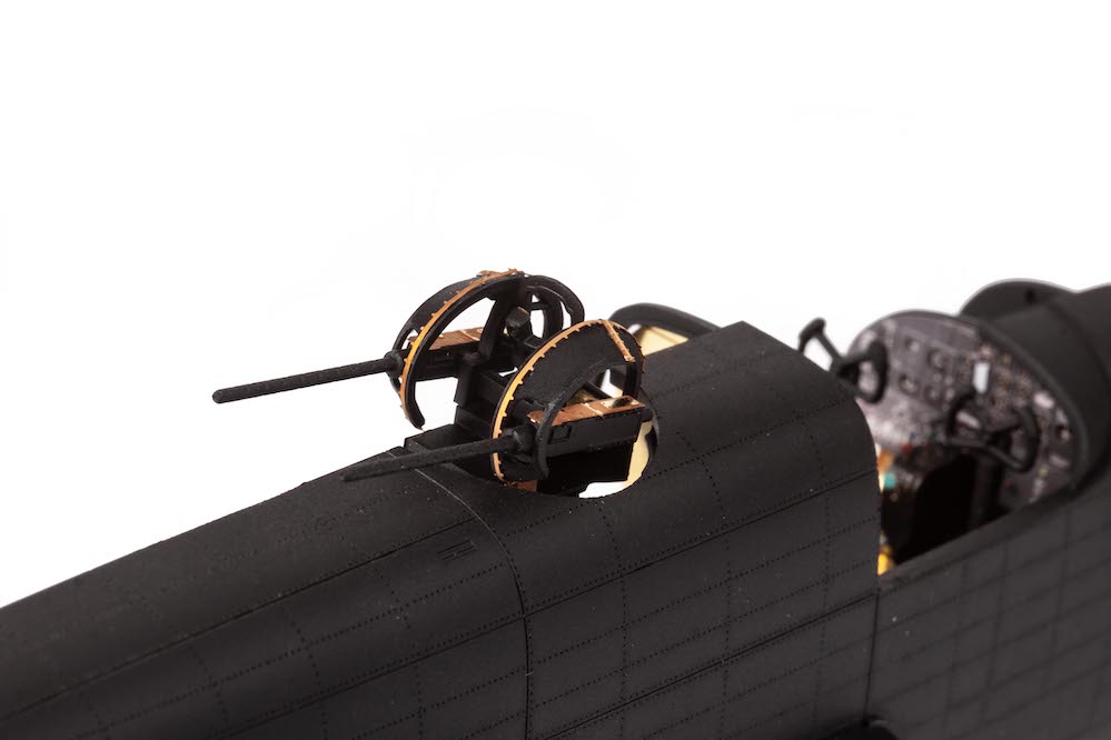 Eduard ED491336 1:48 North-American B-25J Mitchell with the glazed nose