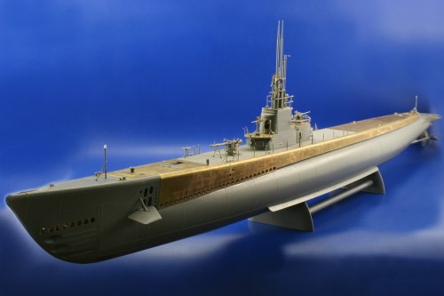 Eduard ED53023 1:72 USS Gato Class submarine