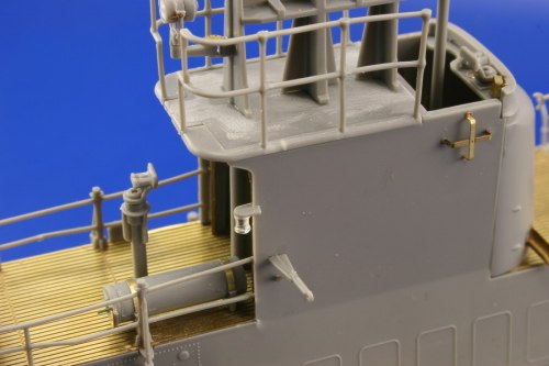 Eduard ED53023 1:72 USS Gato Class submarine
