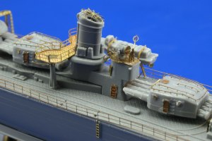 Eduard ED53032 1:350 IJN Yukikaze Destroyer