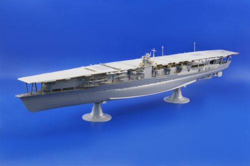 Eduard ED53047 1:350 IJN Akagi Aircraft Carrier 1941