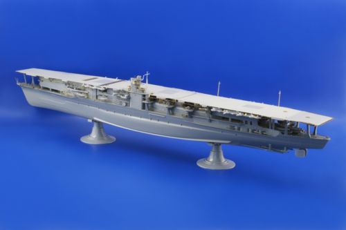 Eduard ED53047 1:350 IJN Akagi Aircraft Carrier 1941