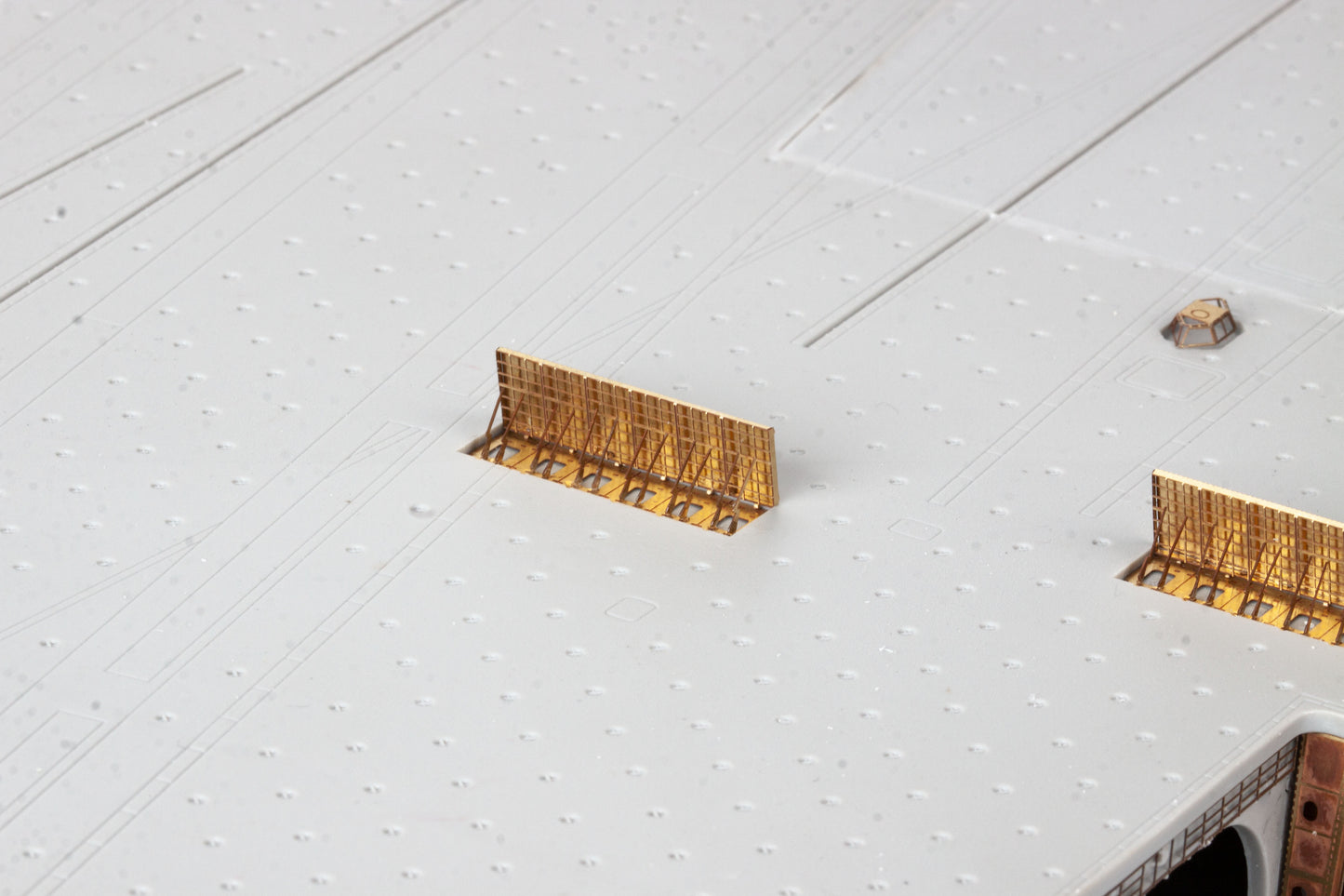 Eduard ED53300 1:350 USS Nimitz CVN-68 part 6