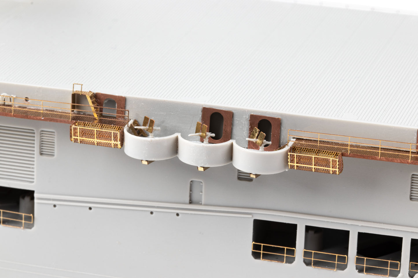 Eduard ED53310 USS Sangamon CVE-26 island 1:350