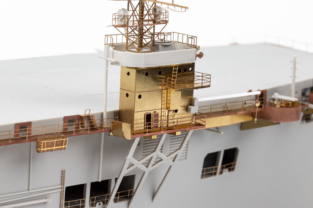 Eduard ED53310 USS Sangamon CVE-26 island 1:350