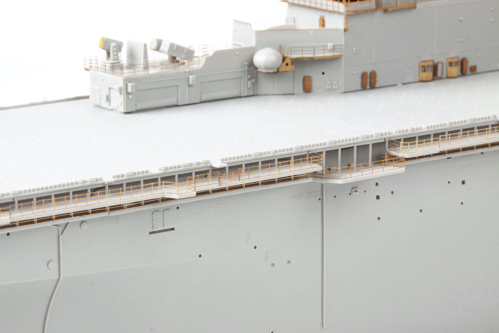 Eduard ED53321 USS Wasp LHD-1 part 4 1:350