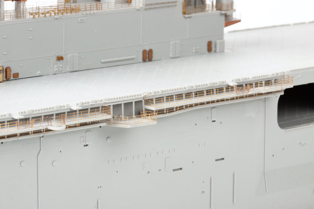 Eduard ED53321 USS Wasp LHD-1 part 4 1:350