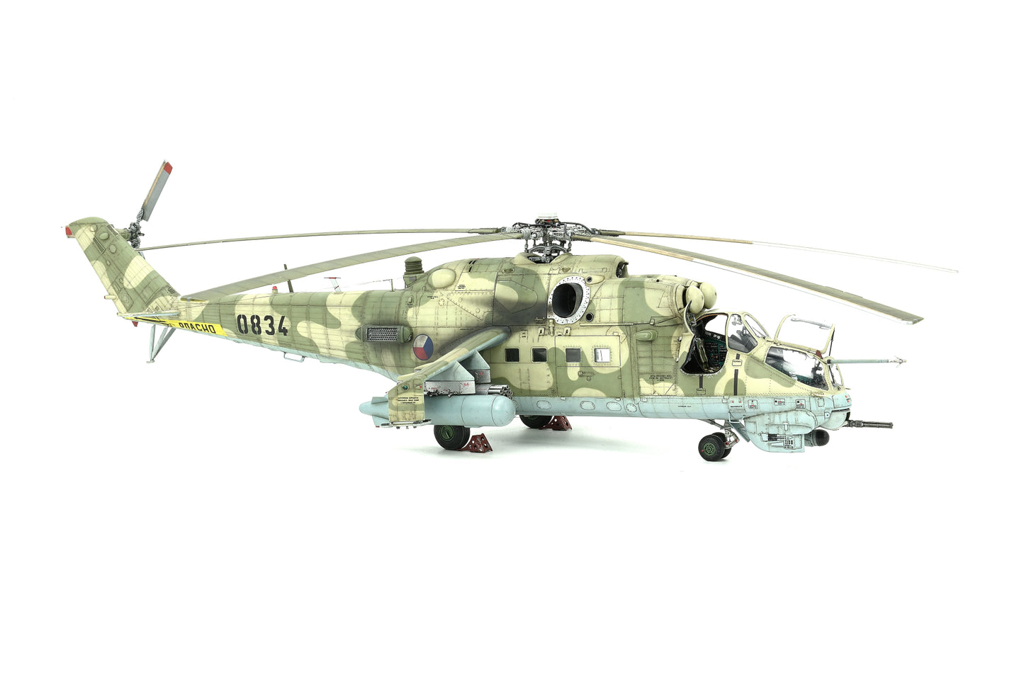 Eduard EDER48001 1:48 Mil Mi-24V positive rivets & surface details