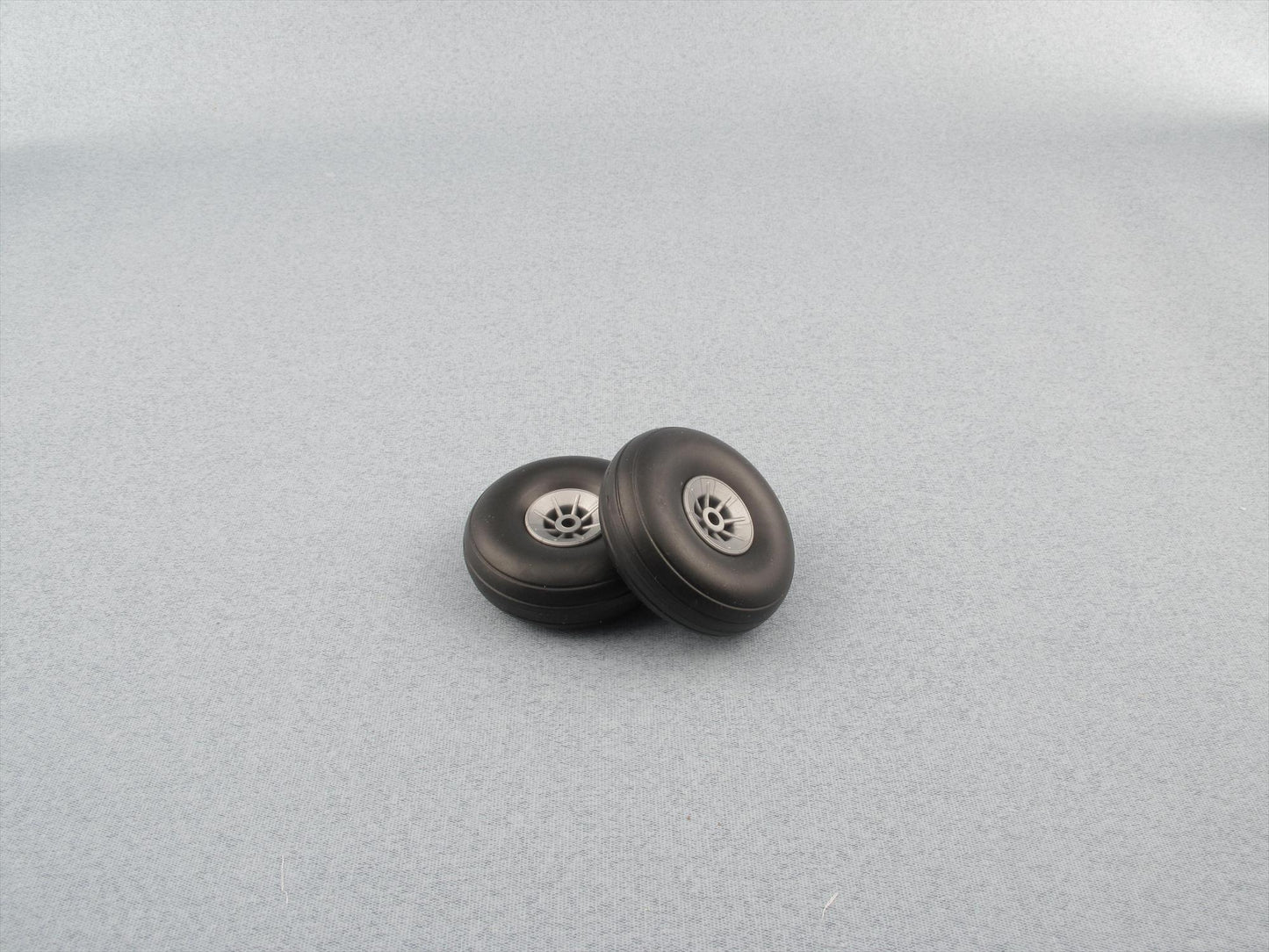 Radio Active Airwheel Nylon Hub 50mm/2.0" (pk2) RAA1205