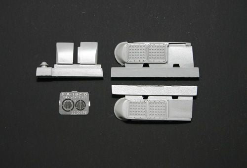 F-4dable F4DR32001 1:32 F/A-18C/D Hornet Chaff & Flare Dispenser