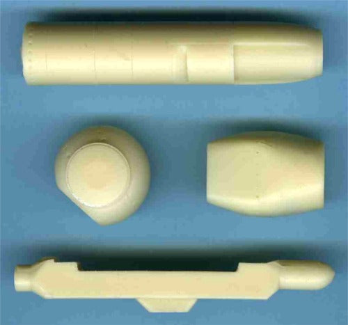 Flightpath FHP48104 1:48 F-111F Pave Tack + ALQ-131 ECM pods