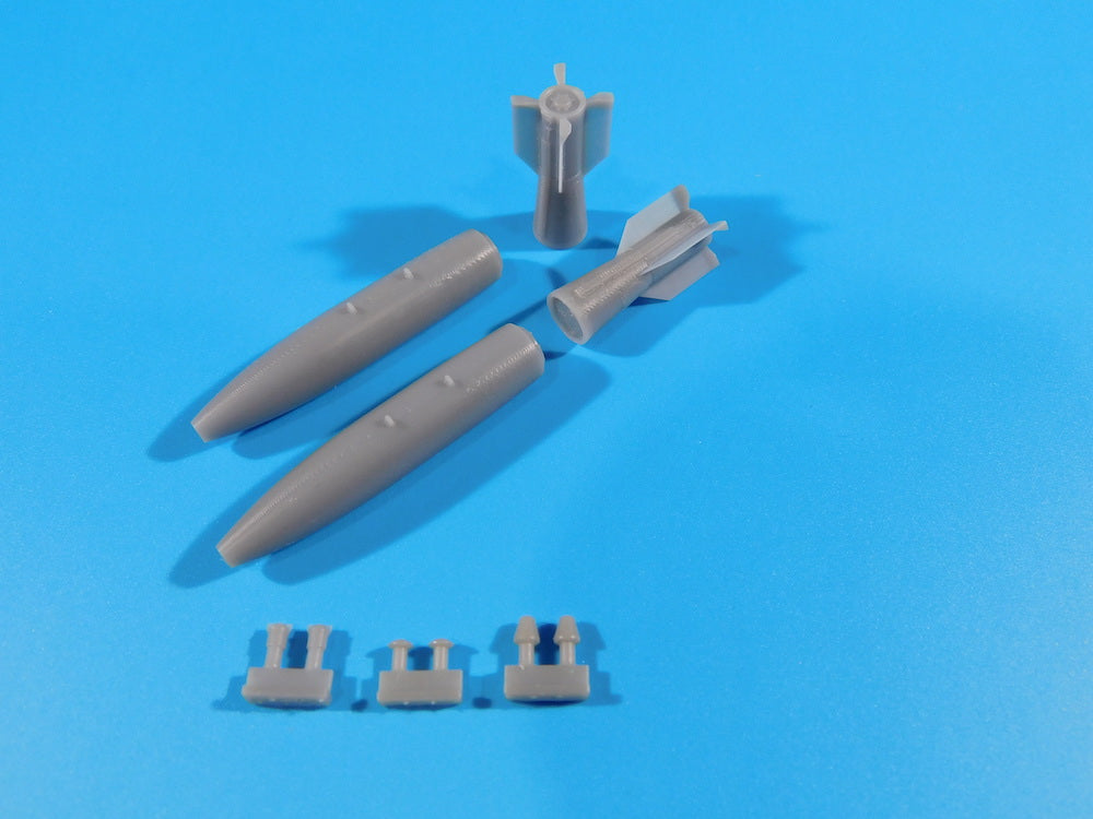 Flying Leathernecks FL48-8005 1:48 Mk-83 1000lb bomb with BSU-85 fin