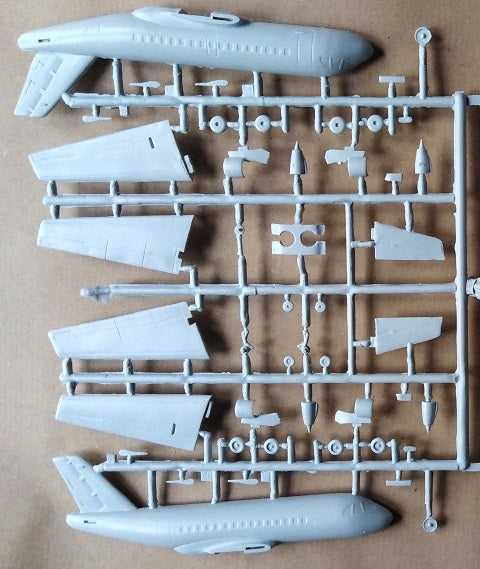 F-rsin Plastic FRP4136 1:144 VFW-614 TAT