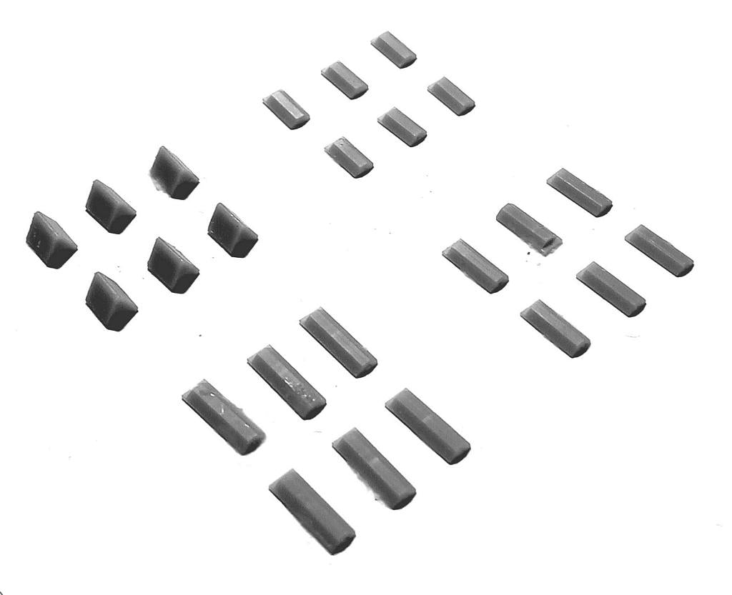 AIM - Ground Equipment GE24001 1:24 Modern wheel Chocks