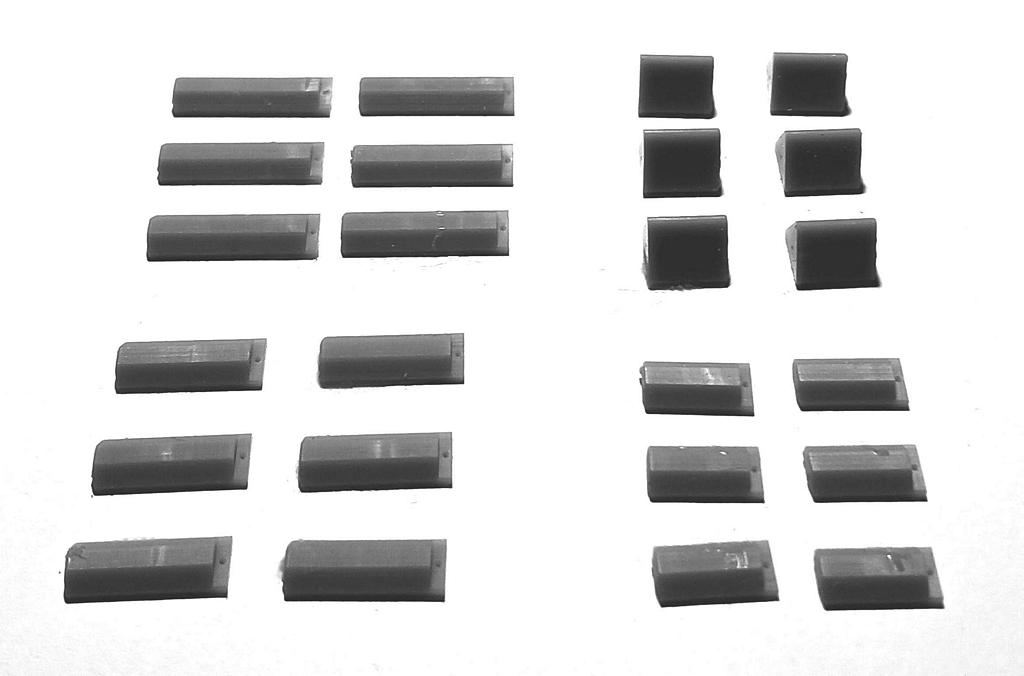 AIM Ground Equipment GE32001 Assorted Modern Wheel Chocks (x24) 1:32