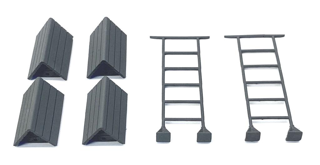 AIM - Ground Equipment GE32114 1:32 Avro Lancaster priming ladders and chocks.