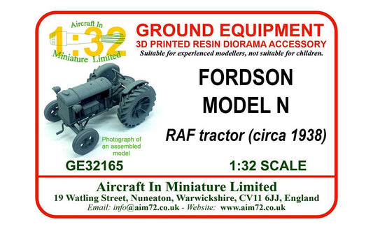 AIM - Ground Equipment GE32165 1:32 RAF Fordson N tractor.