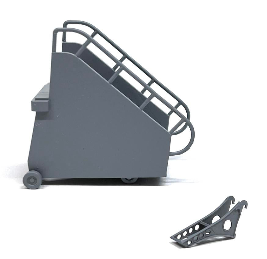 AIM Ground Equipment GE48040 DC-3/C-47/Dakota Passenger Steps 1:48