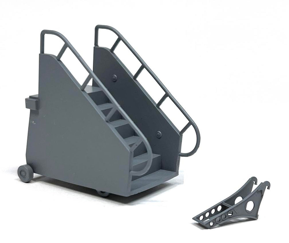 AIM Ground Equipment GE48040 DC-3/C-47/Dakota Passenger Steps 1:48