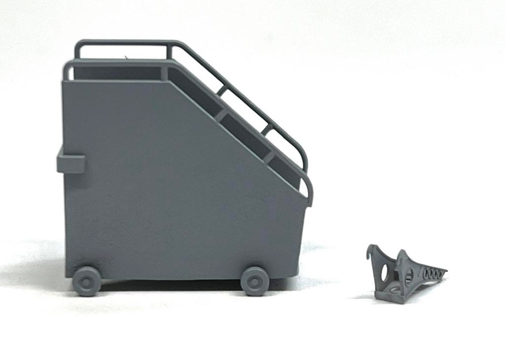 AIM Ground Equipment GE72041 DC-3/C-47/Viking Utility Steps 1:72