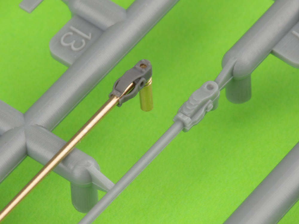 Master GM-35-042 1:35 German WWII folding 2m rod antenna