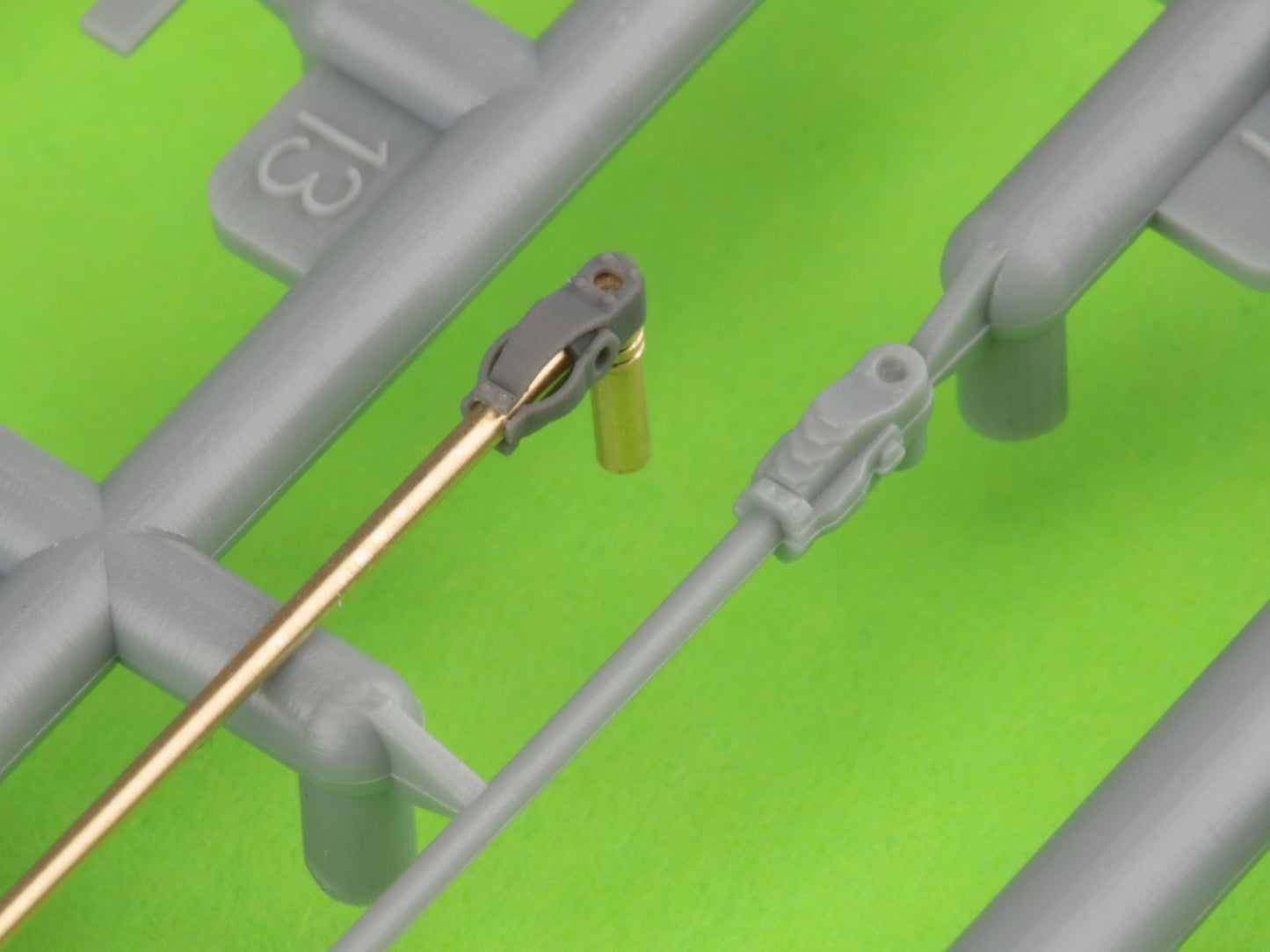 Master GM-35-042 1:35 German WWII folding 2m rod antenna