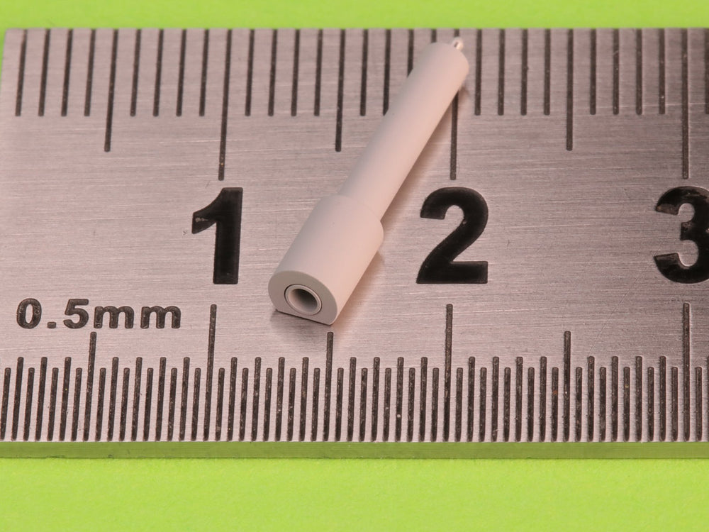 Master GM-72-033 1:72 British QF 95mm howitzer gun barrel + Besa MG tips
