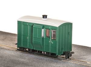 PECO GR-530UG 4 Wheel Brake Coach Green OO9 Gauge