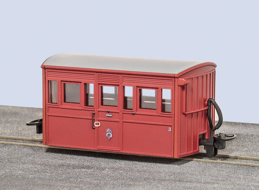 PECO GR-558B Bug Box Coach 1970s/80s Livery, No. 4 OO9 Gauge