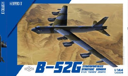Great Wall Hobby GWHL1009 1:144 Boeing B-52G Stratofortress Strategic Bomber