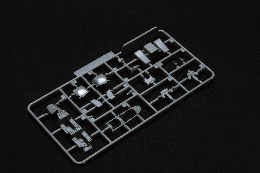 Great Wall Hobby GWHL7201 1:72 McDonnell F-15E Strike Eagle