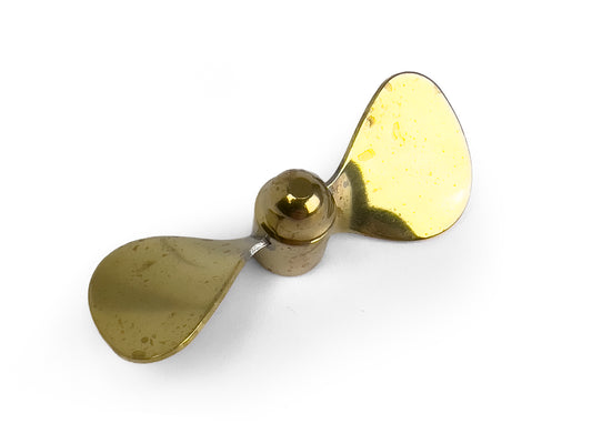 Radio Active Brass Propeller (Classic), 2 Blade, 65mm, M4, RH AS12654R