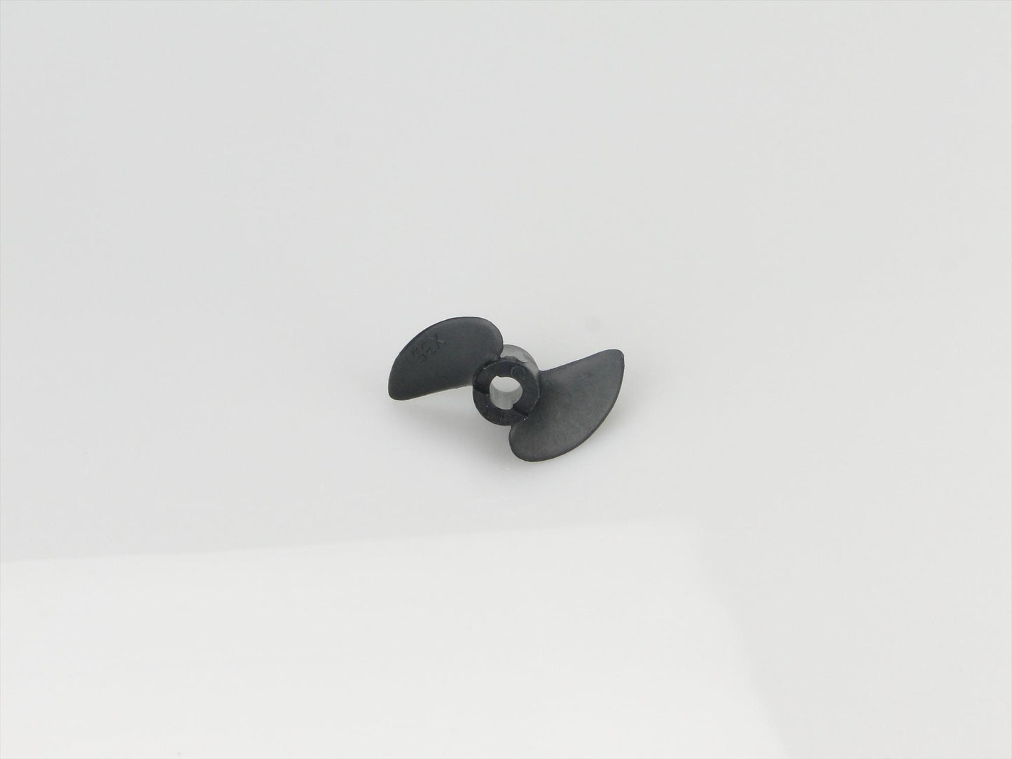 Radio Active 35 X Dog Drive G/F Prop(M5) RMA3001DD