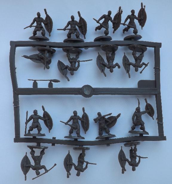 HAT Industrie HAT8316 1:72 Unmarried Zulu warriors